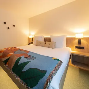 4* Hotel Kazakiwi